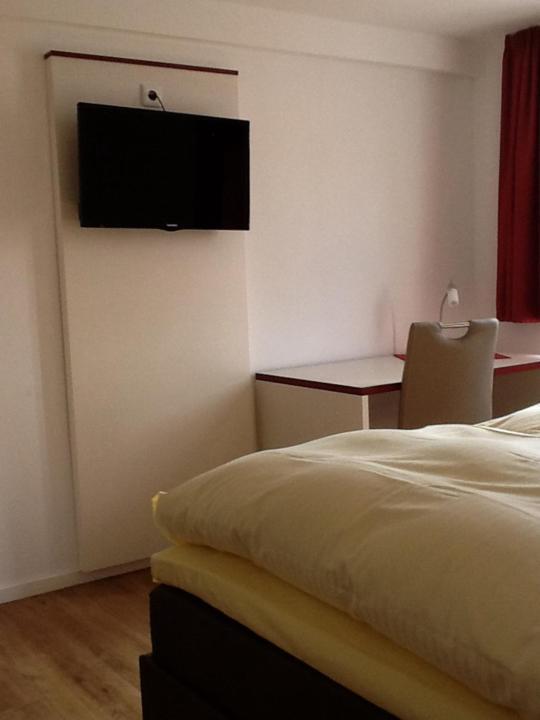 Hotel Adler Babenhausen  Quarto foto